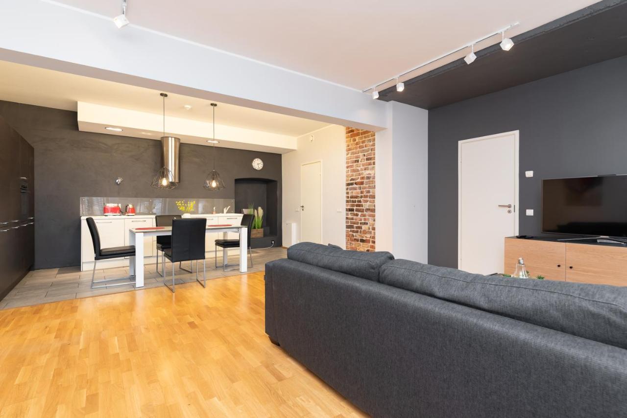 Stylish Apartment With Parking In Telliskivi ทาลลินน์ ภายนอก รูปภาพ